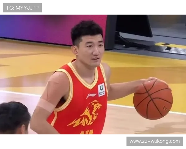 孙铭徽训练室吃土？他居然连那档健身餐都不带盒子上比赛了？