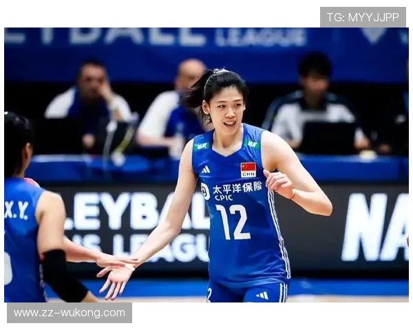 李盈莹家的冰箱里居然塞满了蛋白粉，连饮料都喝零卡的