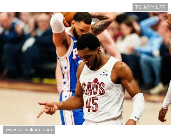 米切尔·罗宾逊篮下强攻效率提升显著防守对位难以撼动