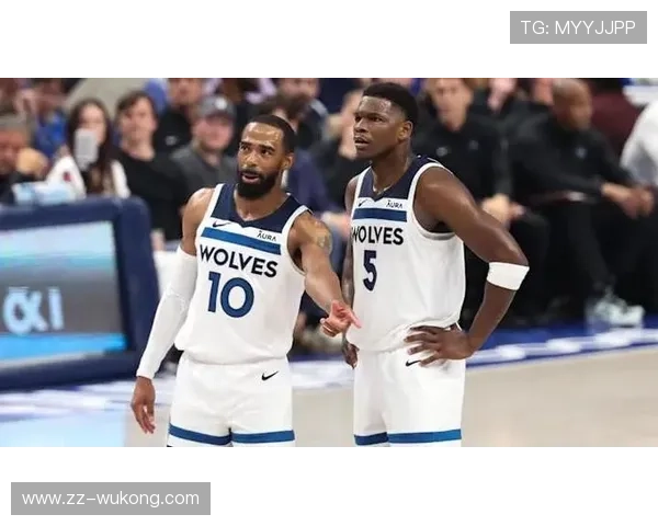 挡拆组织撕裂对位后卫 康利助攻回升比上赛季更稳